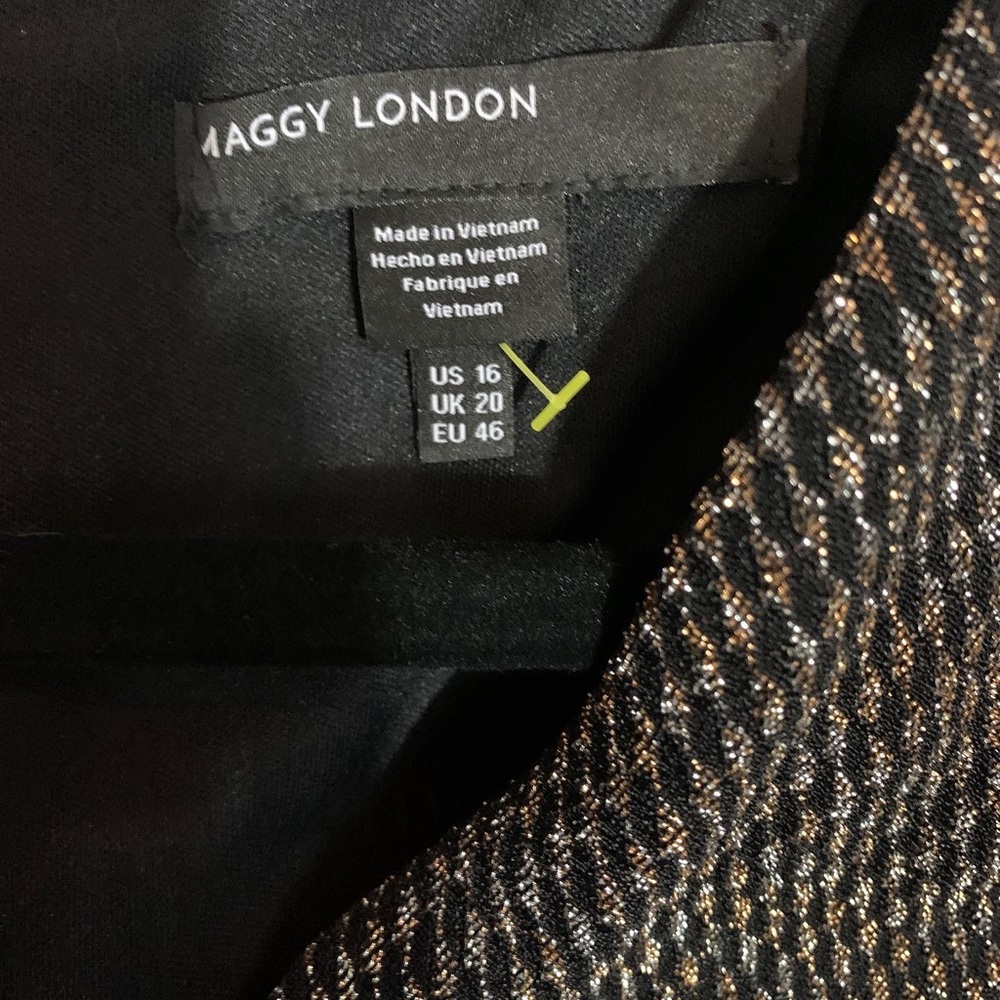 Maggy London Black Wide-Leg Jumpsuit with Metallic Gold Wrap Top - Picture 6 of 8